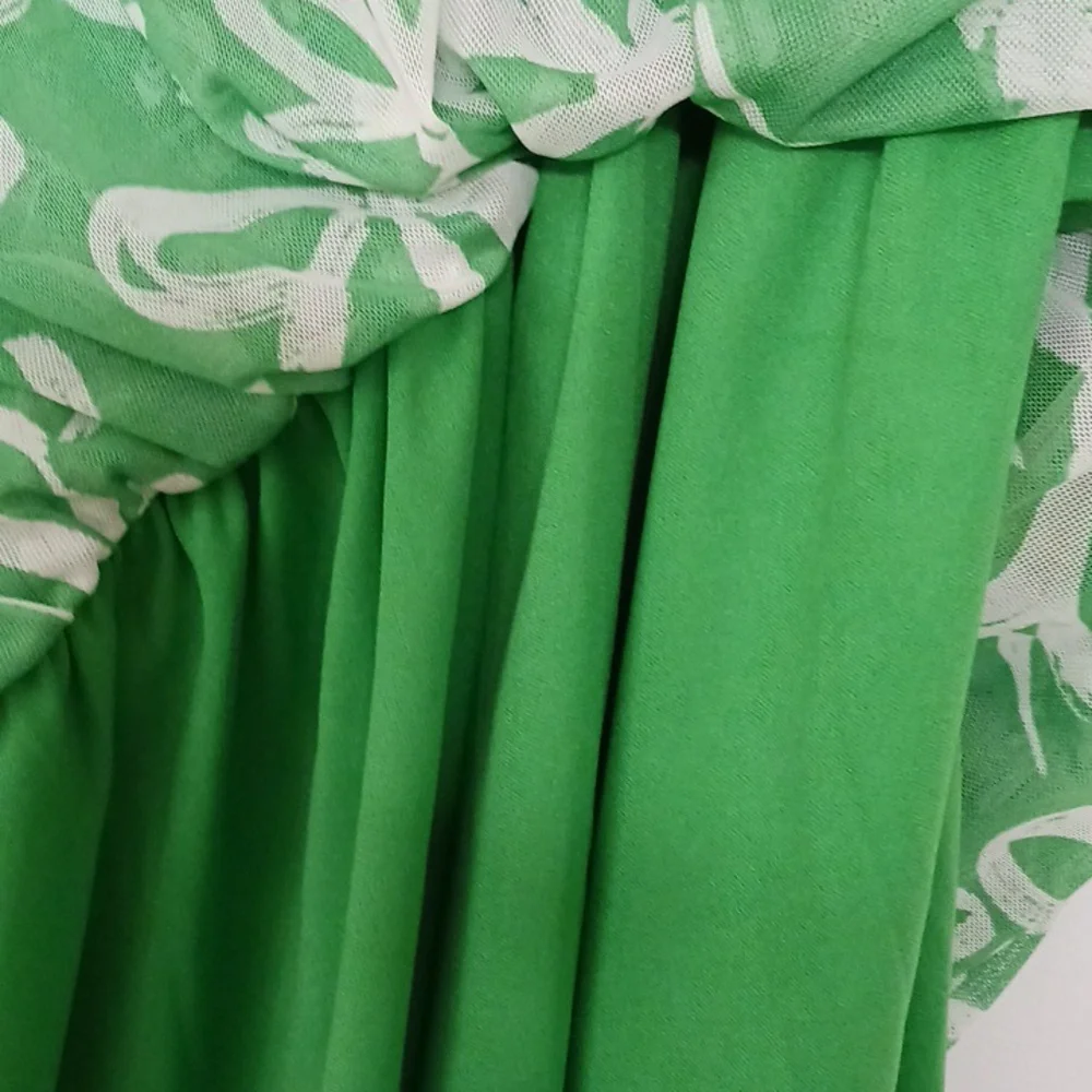 BRIGHT GREEN BLOUSE L NWT JUNIPER & LIME - Picture 8 of 8